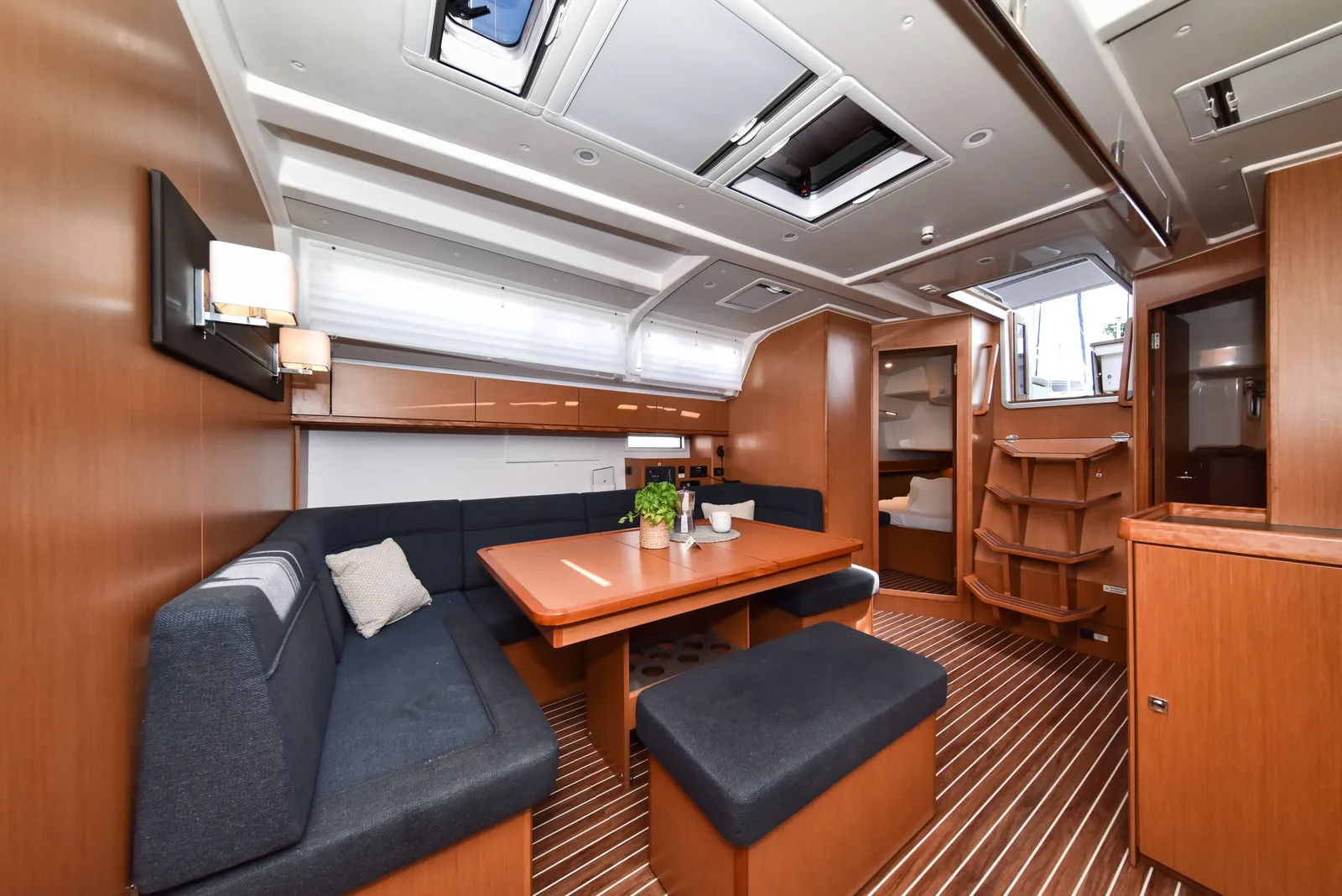 Yacht BAVARIA Cruiser 46 - Borgo Erizzo - Foto 1