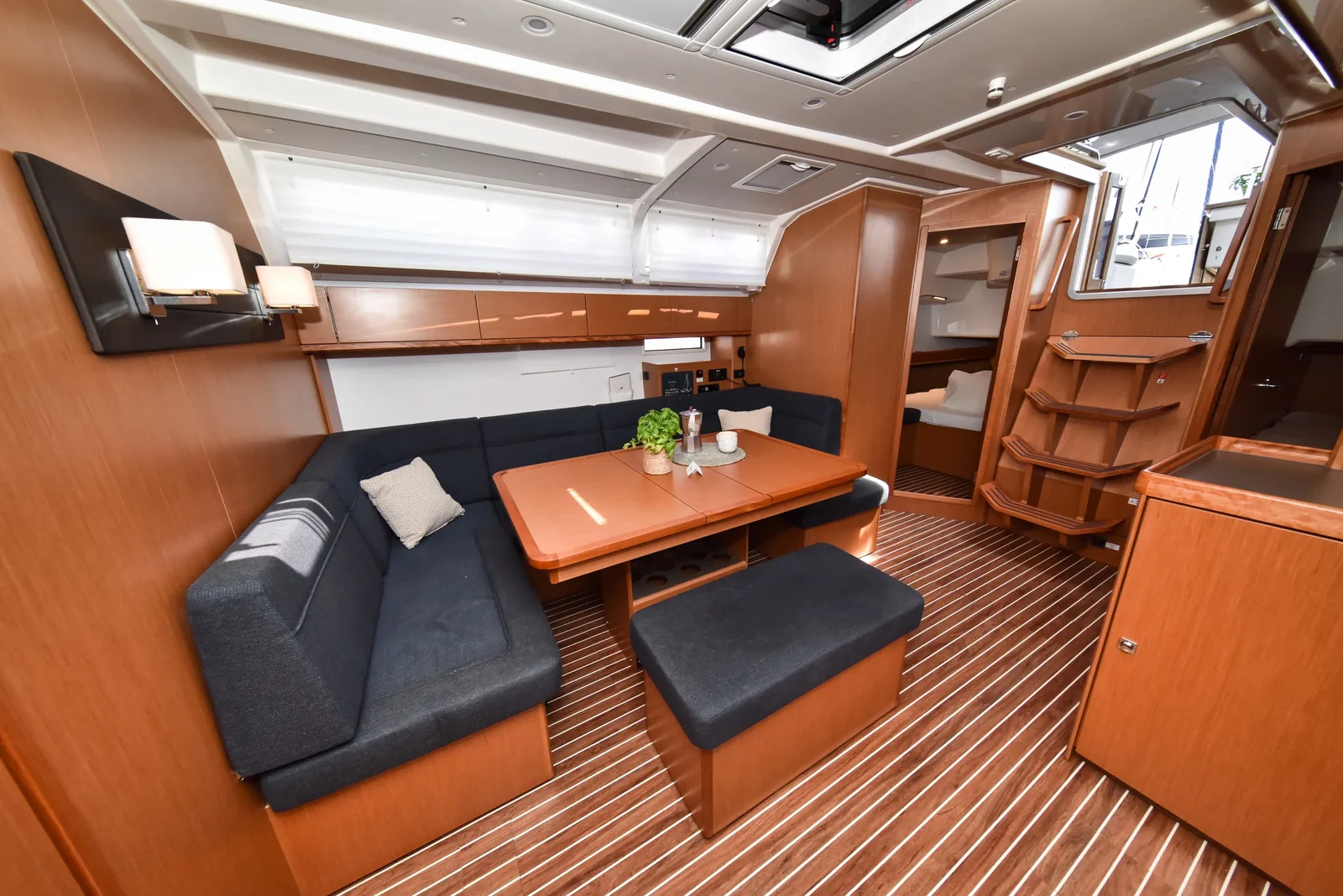 Yacht BAVARIA Cruiser 46 - Borgo Erizzo - Foto 1
