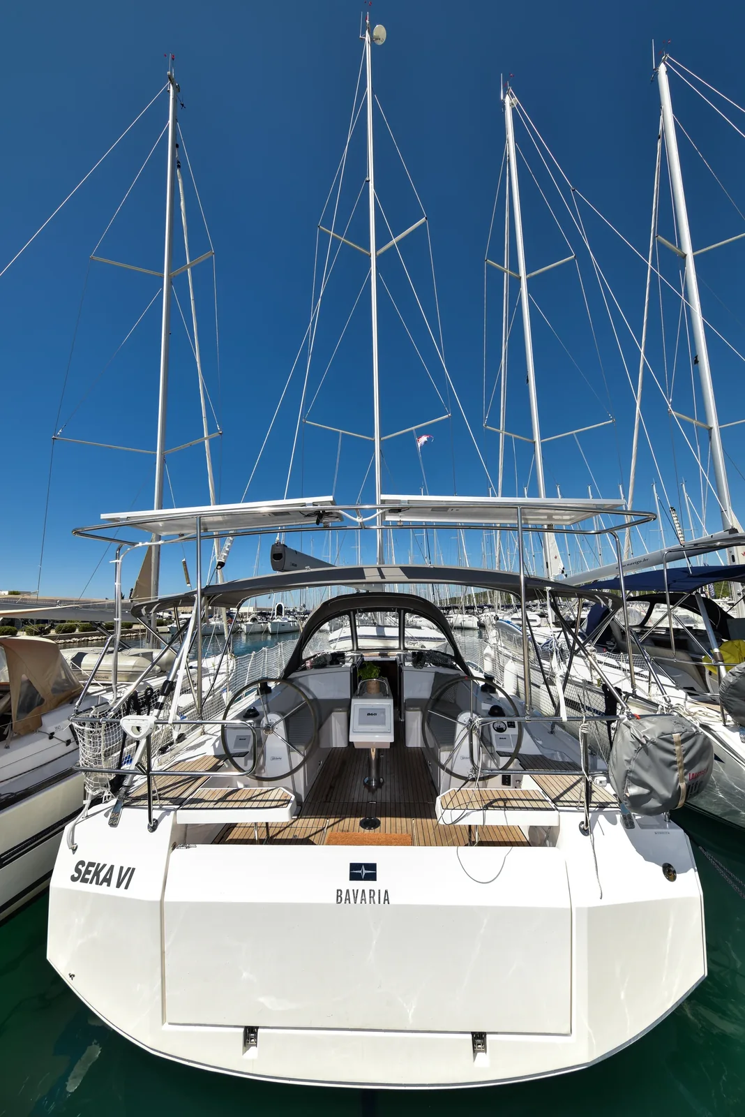 Yacht BAVARIA C38 - Seka VI