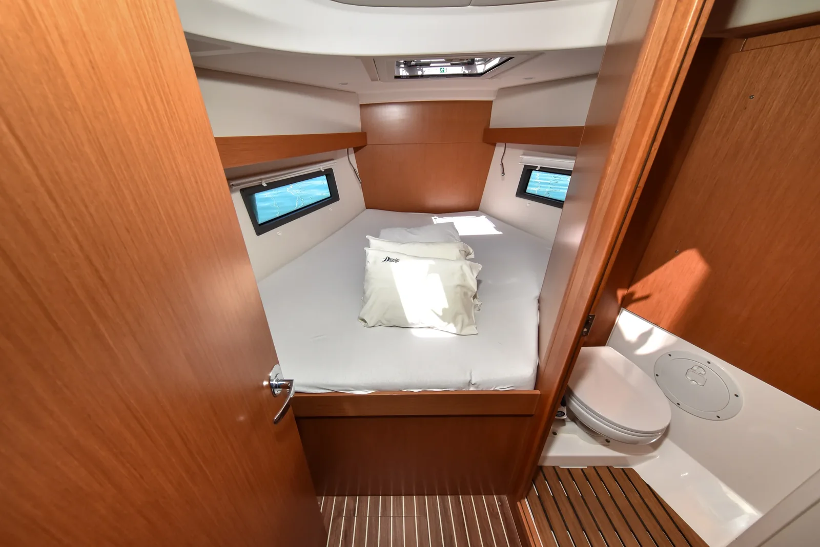 Yacht BAVARIA C38 - Seka VI - Foto 32