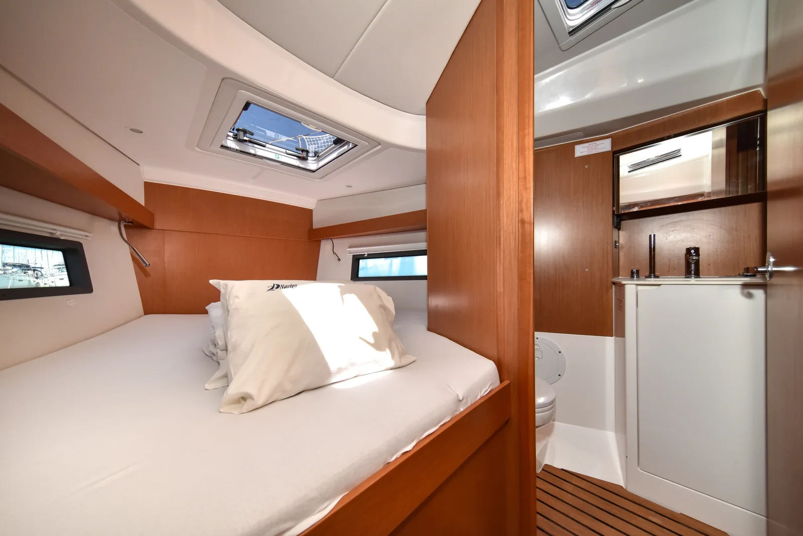 Yacht BAVARIA C38 - Seka VI - Foto 33