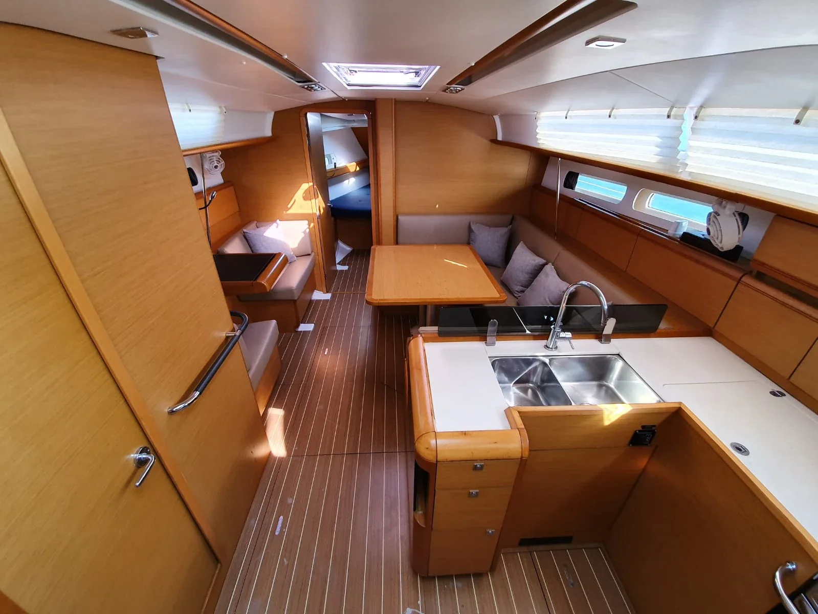 Yacht JEANNEAU Sun Odyssey 409 - T-Punch - Foto 1
