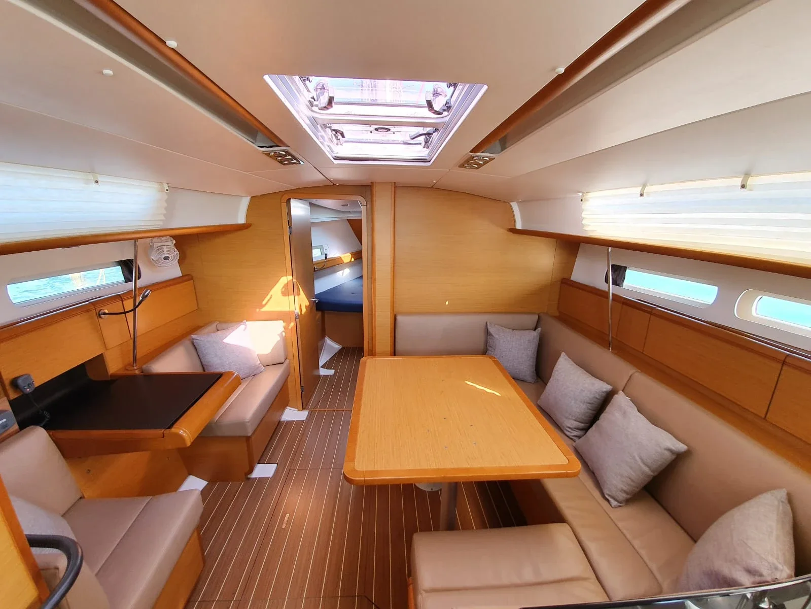 Yacht JEANNEAU Sun Odyssey 409 - T-Punch - Foto 1