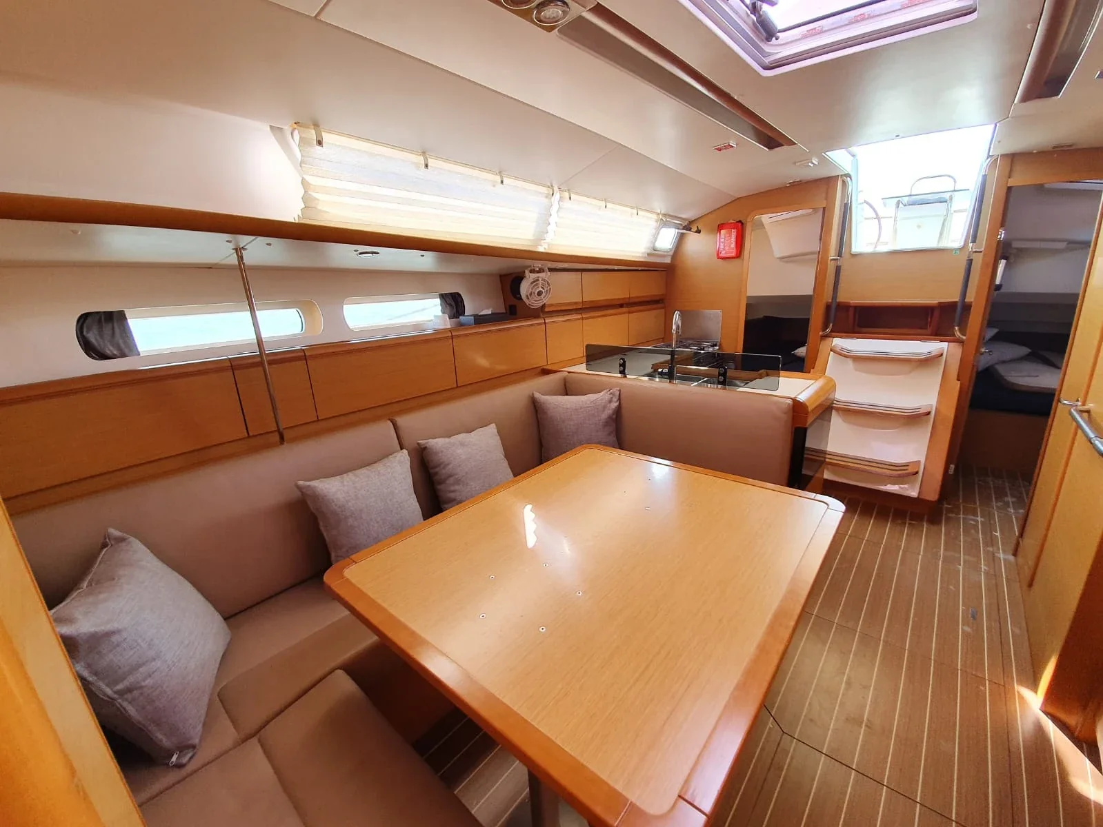Yacht JEANNEAU Sun Odyssey 409 - T-Punch - Foto 1