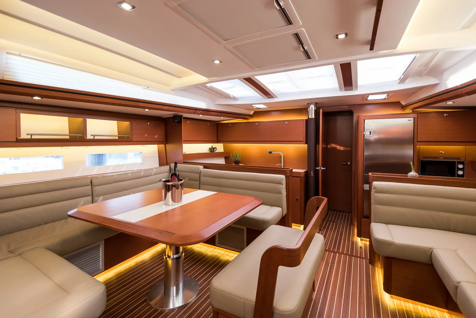 Yacht DUFOUR 56 Exclusive - Kazka - Foto 7