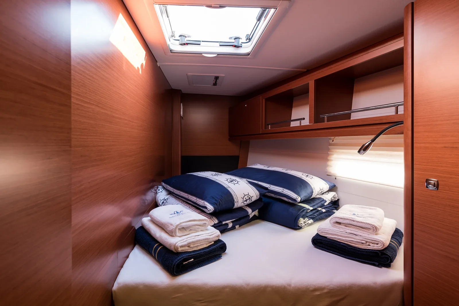 Yacht DUFOUR 56 Exclusive - Kazka - Foto 13