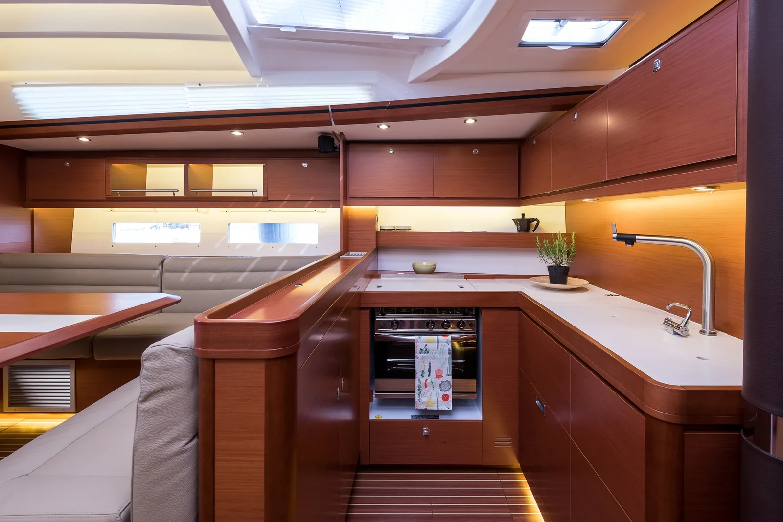 Yacht DUFOUR 560 Grand Large - Petrovich - Foto 10