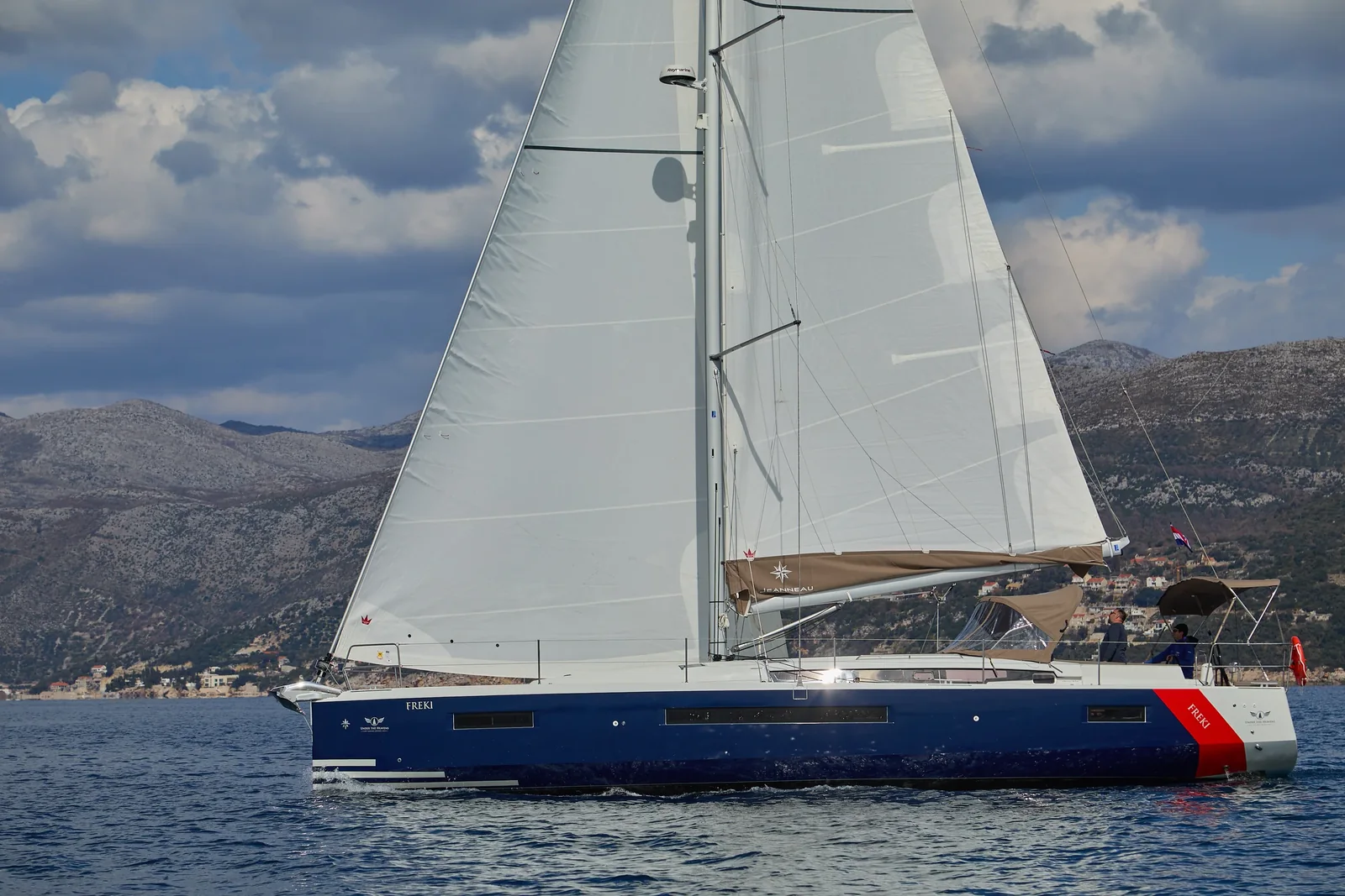 Yacht JEANNEAU Sun Odyssey 490 - Freki
