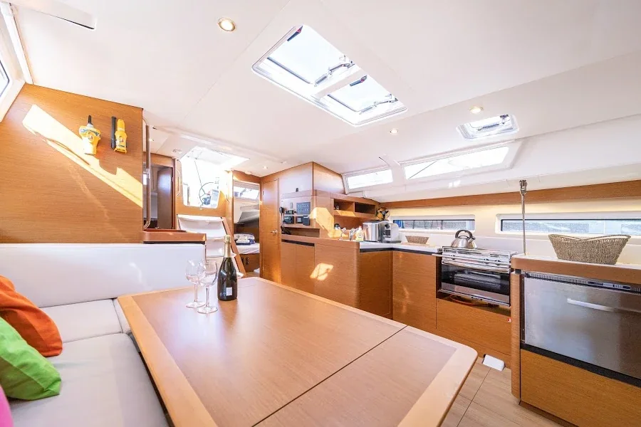 Yacht JEANNEAU Sun Odyssey 490 - Freki - Foto 16