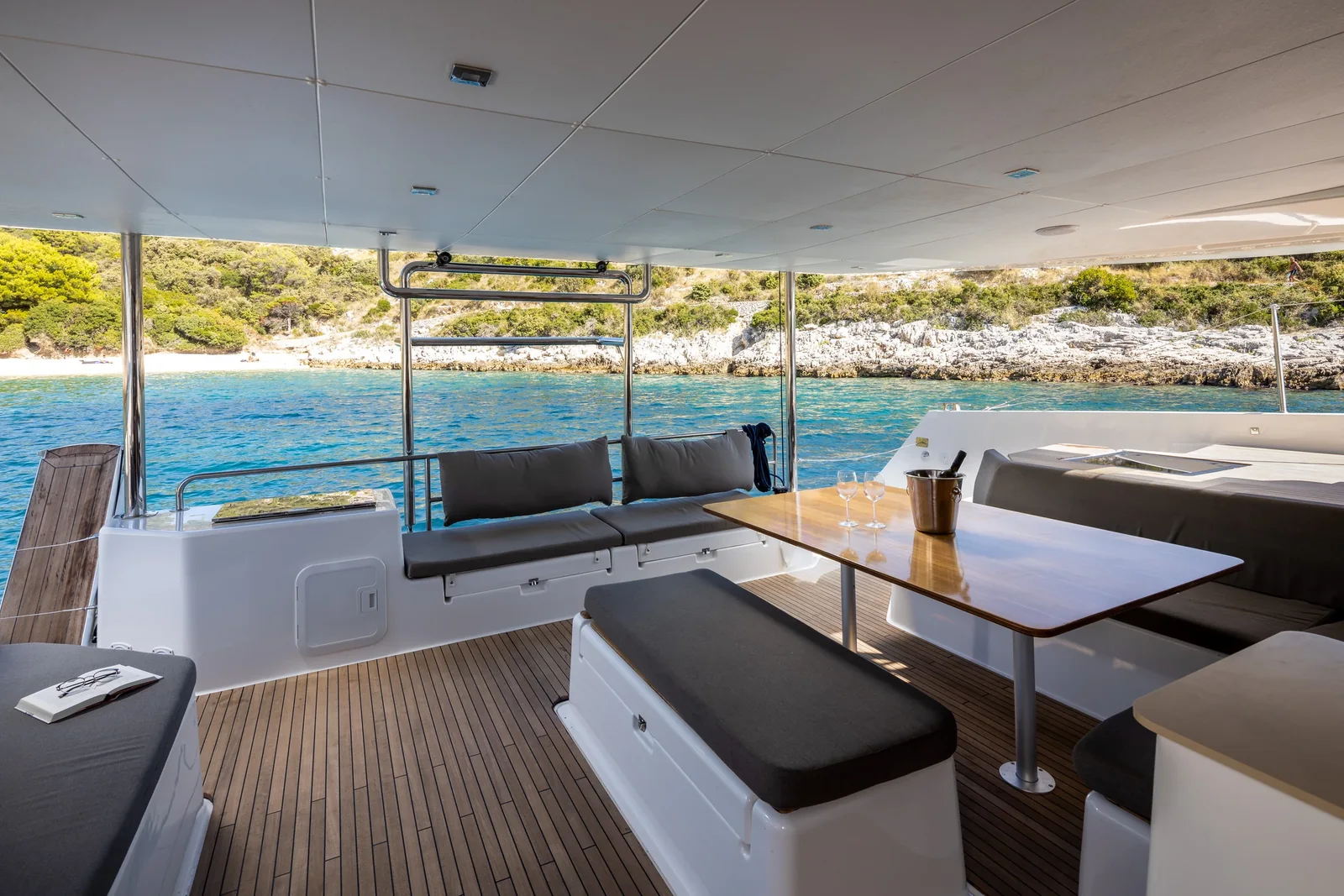 Yacht DUFOUR 48 Catamaran - Uno - Foto 12
