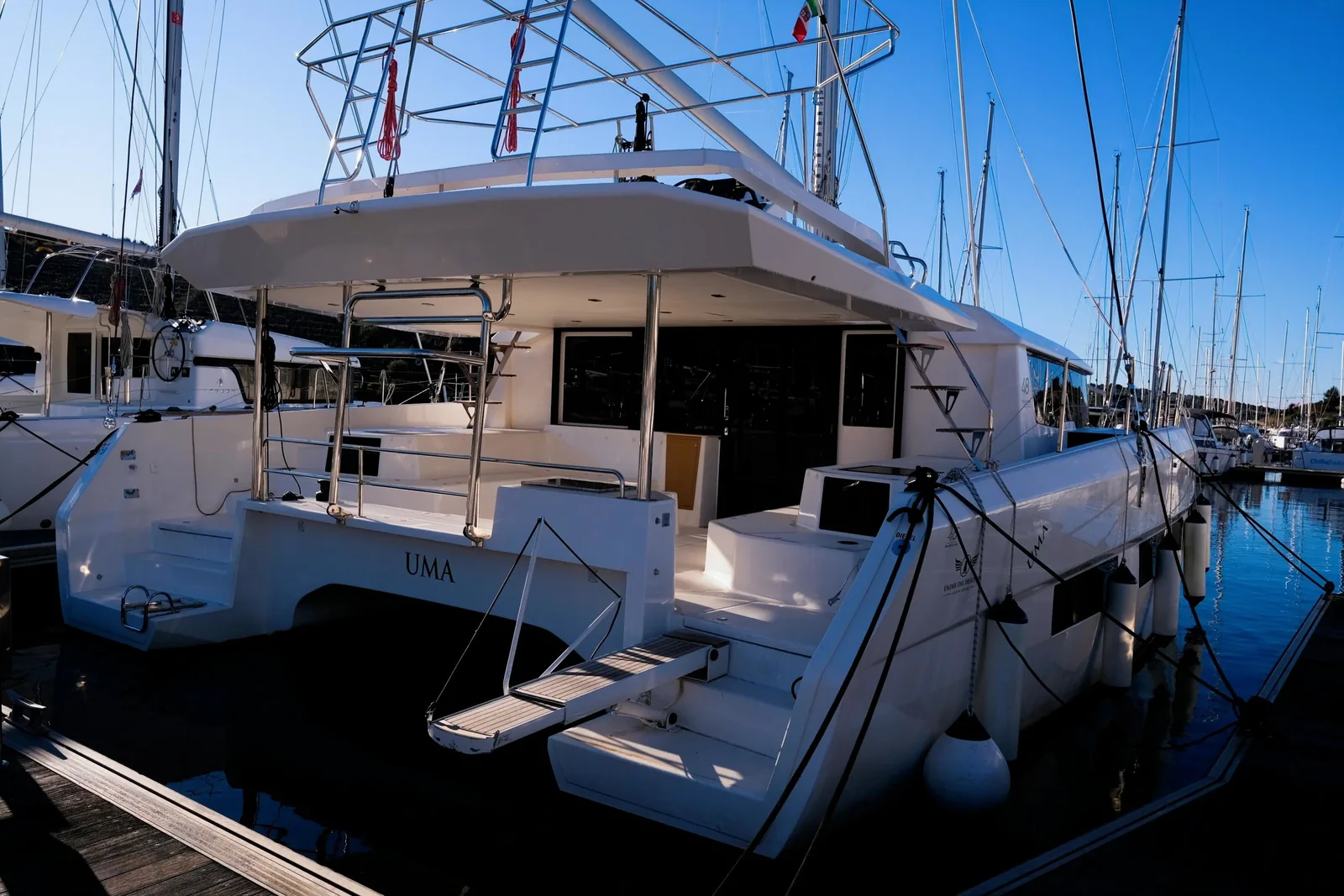 Yacht DUFOUR 48 Catamaran - Uma - Foto 3