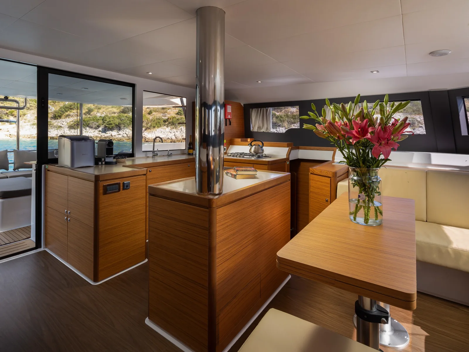 Yacht DUFOUR 48 Catamaran - Uma - Foto 12