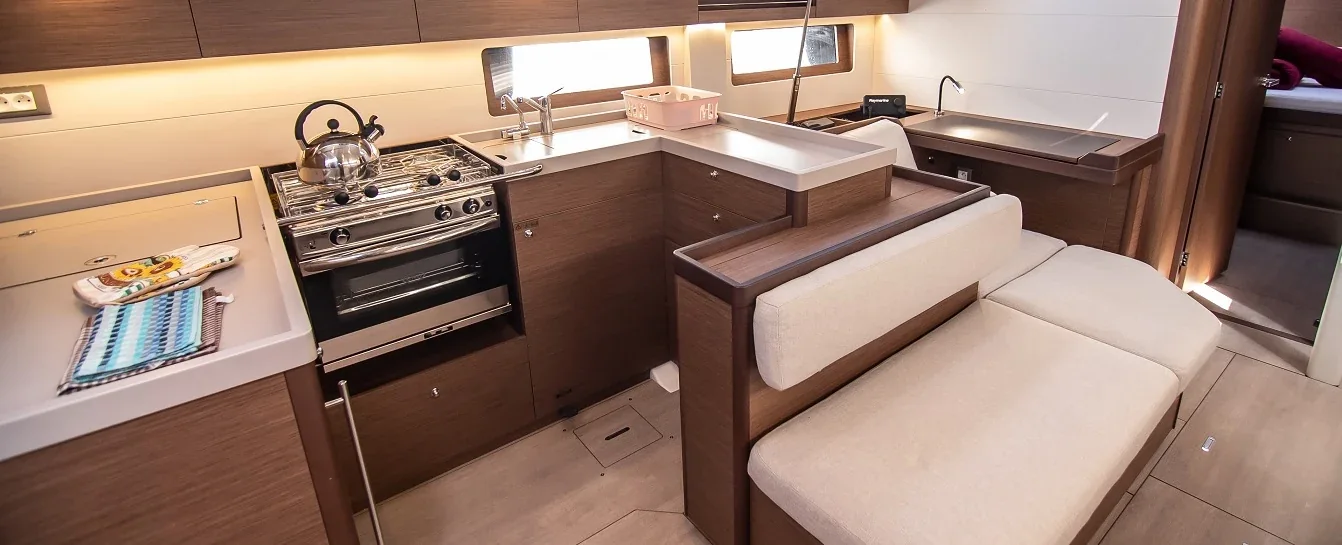Yacht BENETEAU Oceanis 51.1 - Theodora