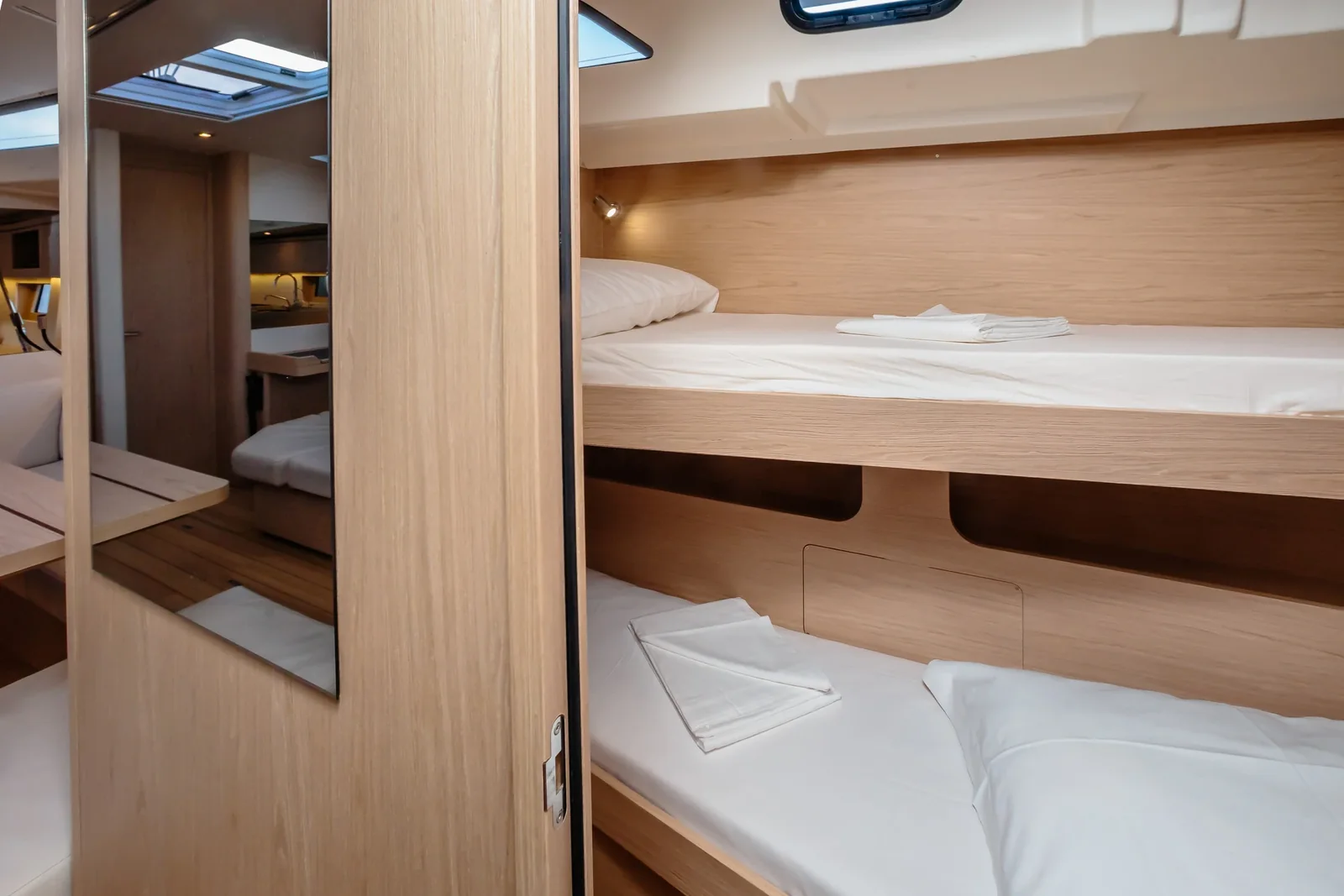 Yacht BENETEAU Oceanis 51.1 - Maelle - Foto 1
