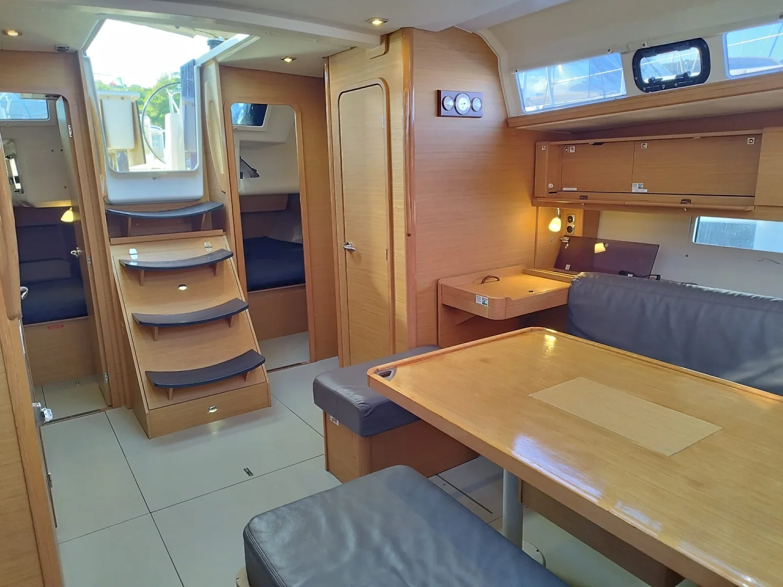 Yacht DUFOUR 460 Grand Large - Abraxan - Foto 1