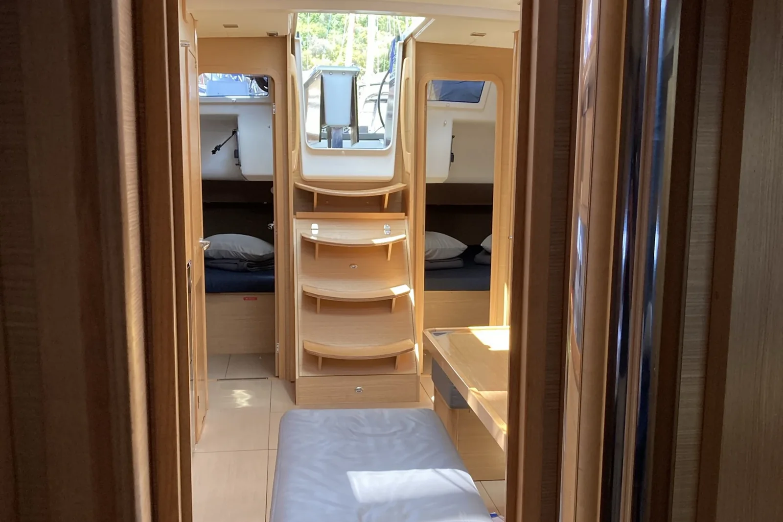 Yacht DUFOUR 460 Grand Large - Abraxan - Foto 1