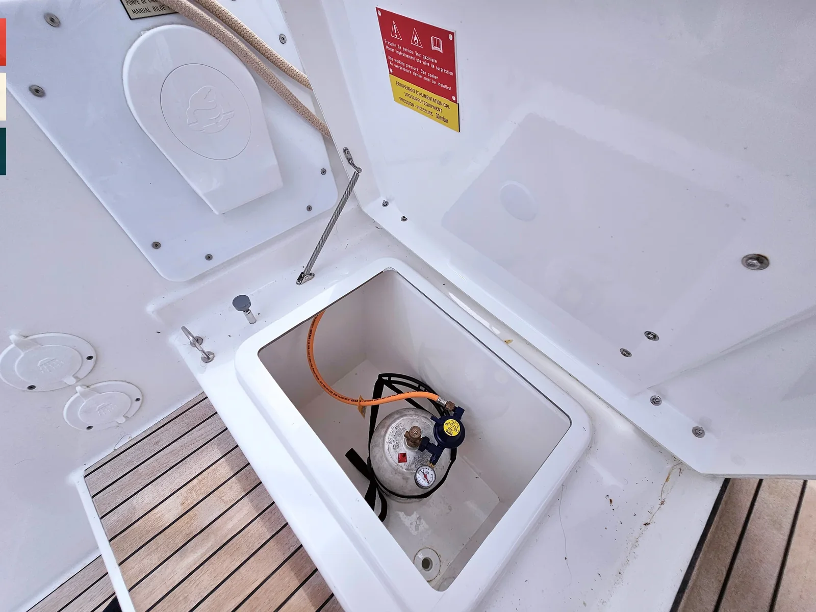 Yacht DUFOUR 470 - Piano - Foto 1