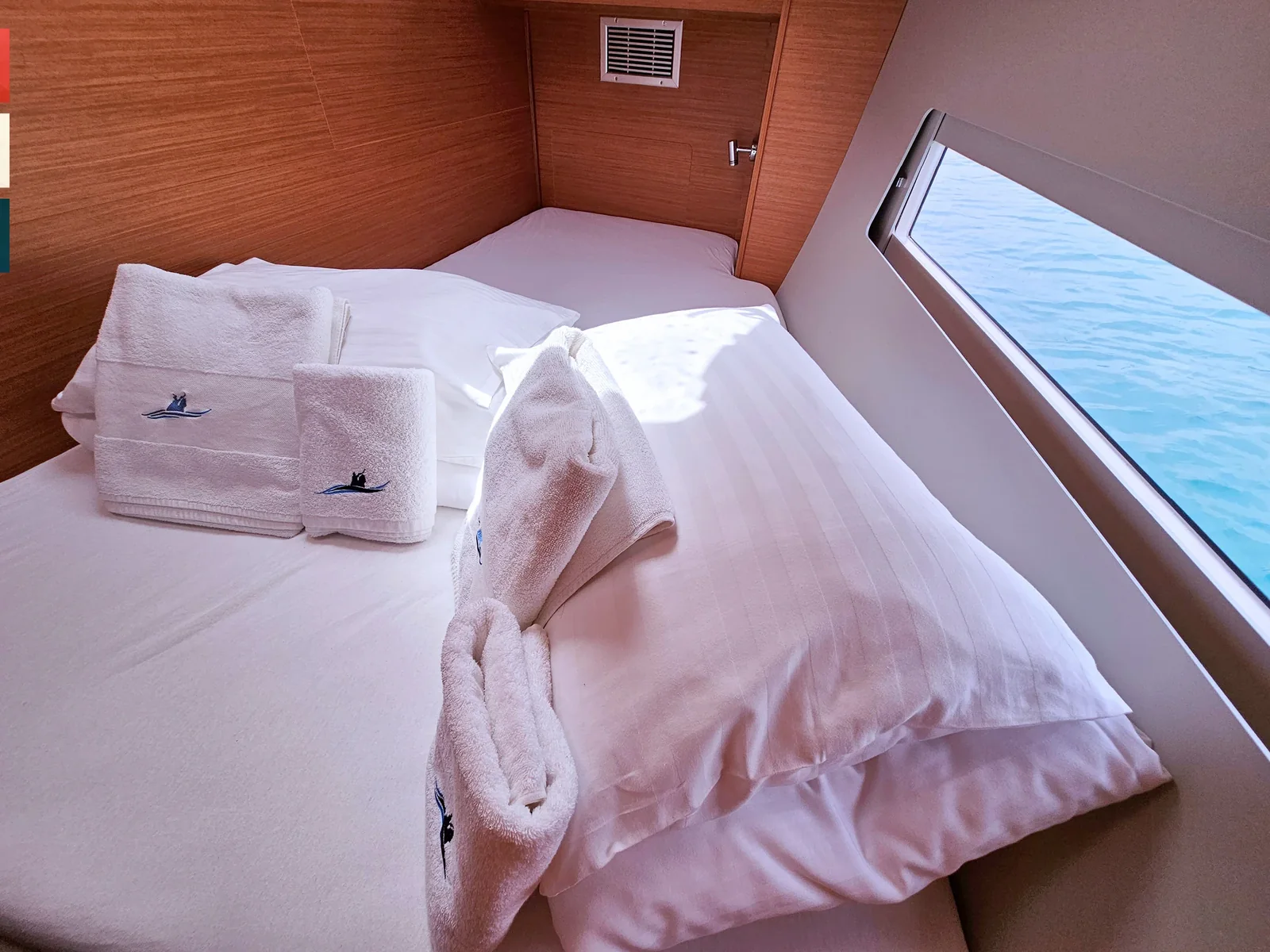 Yacht DUFOUR 470 - Piano - Foto 1
