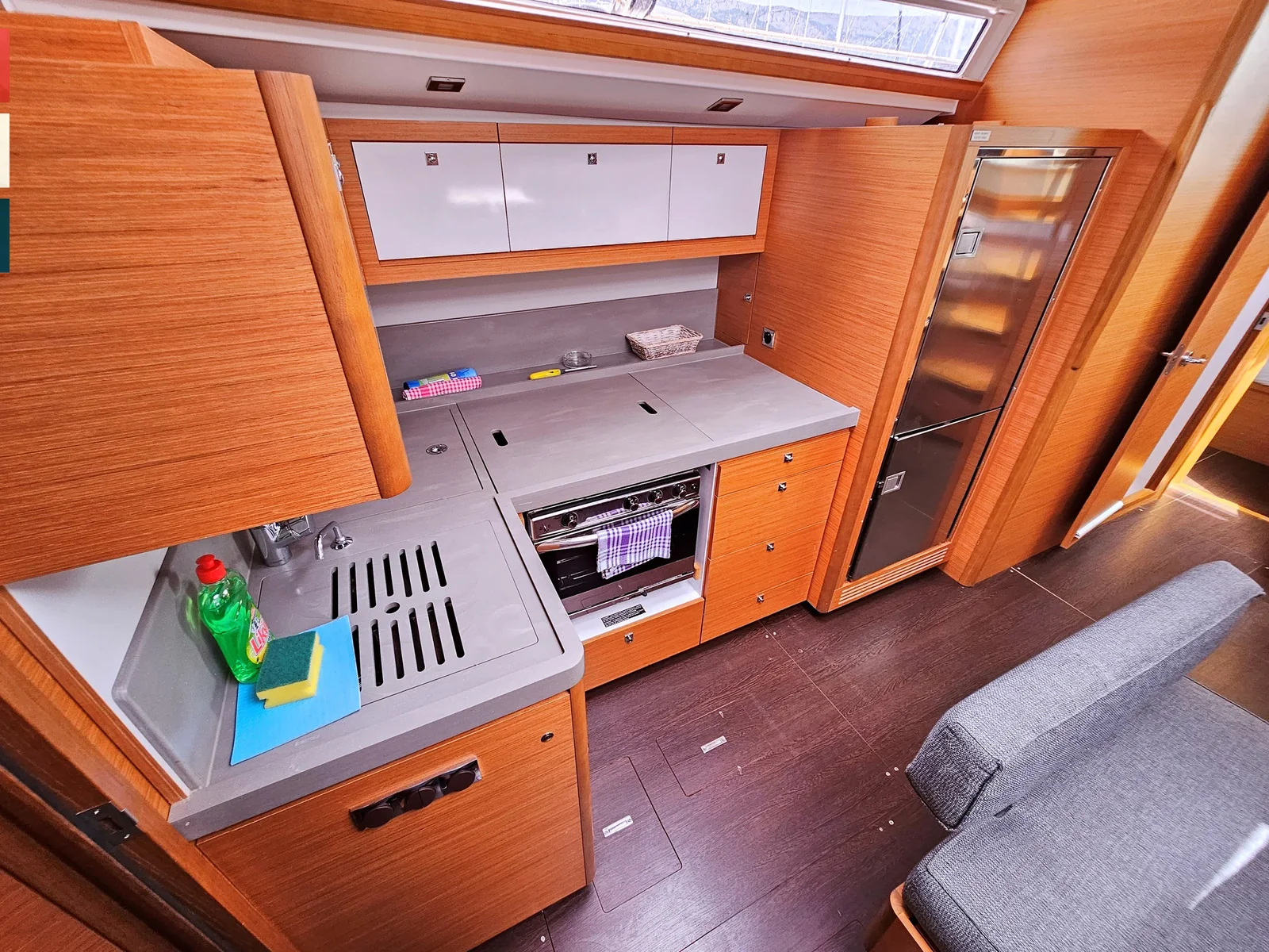 Yacht DUFOUR 470 - Piano - Foto 1