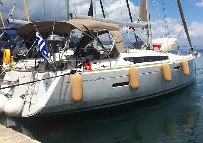 Yacht JEANNEAU Sun Odyssey 389 - Agios - Foto 1