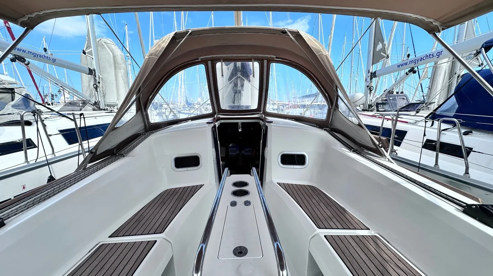 Yacht JEANNEAU Sun Odyssey 349 - Foto 1