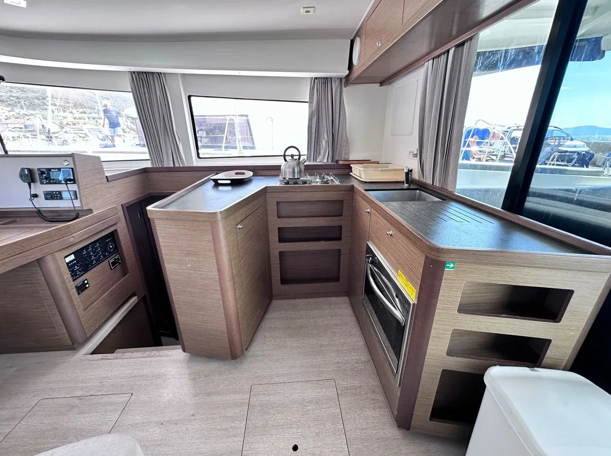 Yacht LAGOON 42 - Foto 1