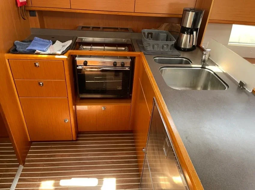 Yacht BAVARIA C45 - Nutmeg - Foto 1