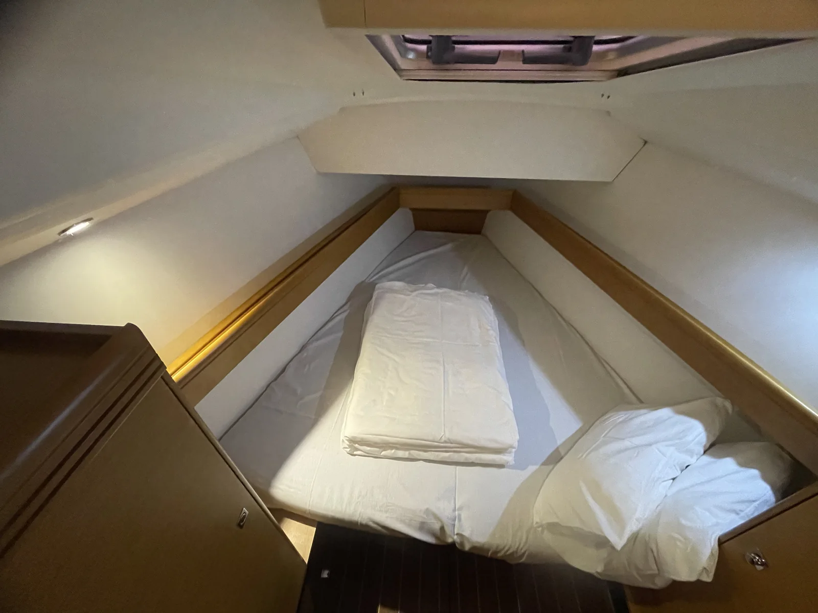 Yacht JEANNEAU Sun Odyssey 36i - Agatha - Foto 1
