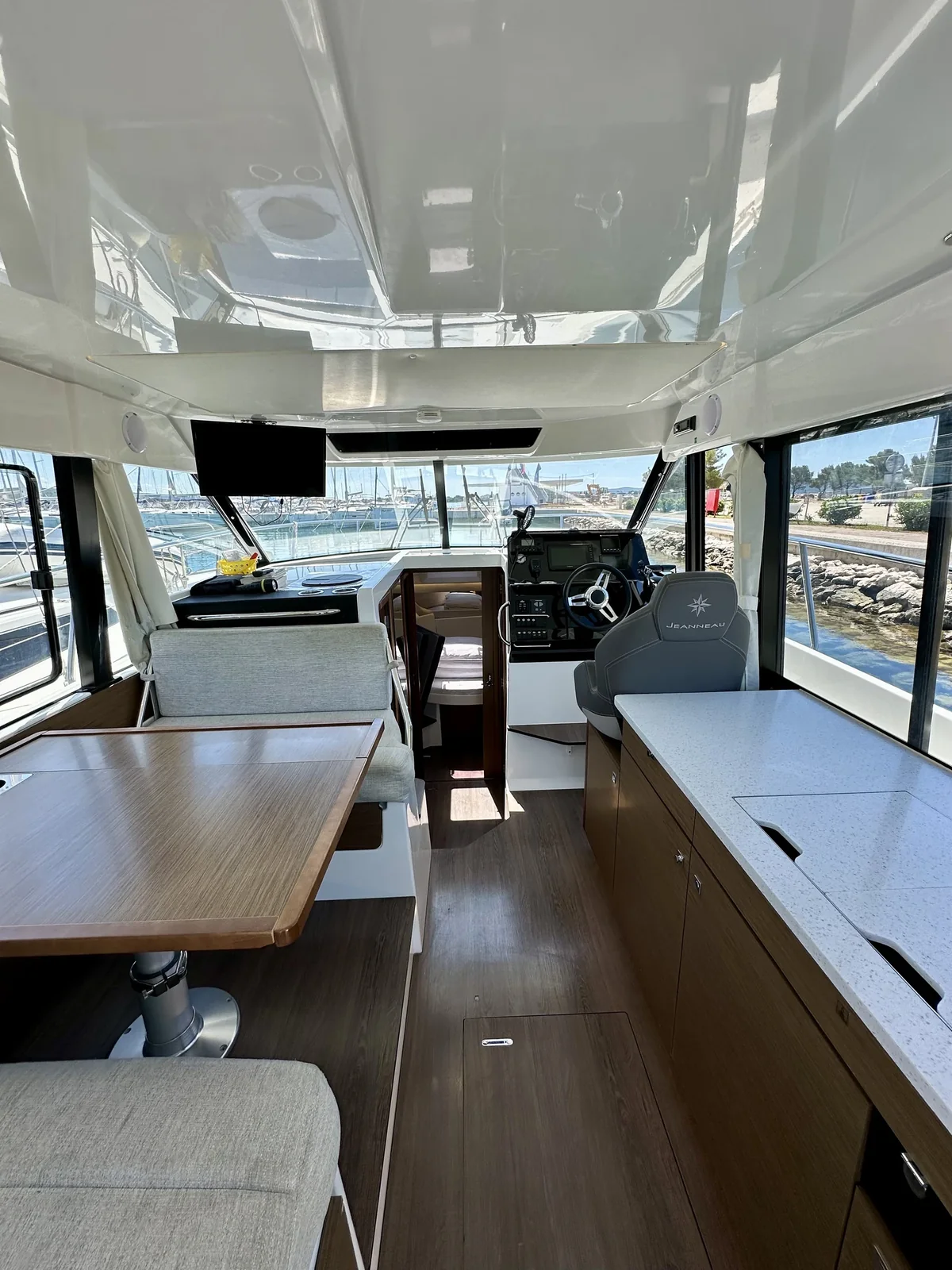 Yacht JEANNEAU Merry Fisher 1095 - Morska Vila - Foto 1