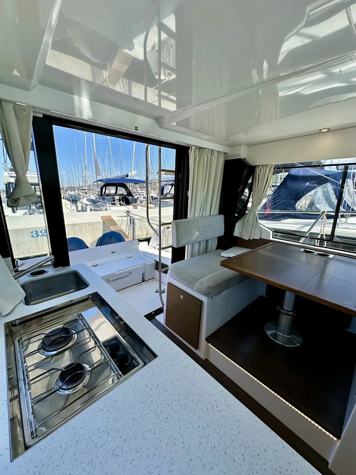 Yacht JEANNEAU Merry Fisher 1095 - Morska Vila - Foto 1