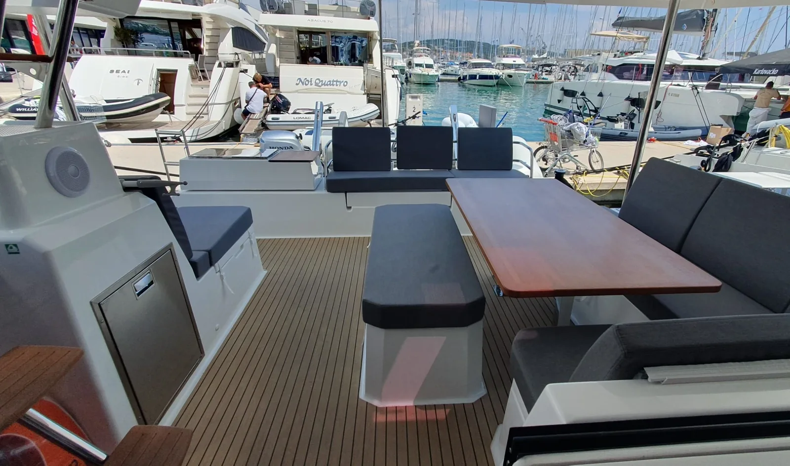 Yacht FOUNTAINE PAJOT Astrea 42 - Crazy Diamont - Foto 1