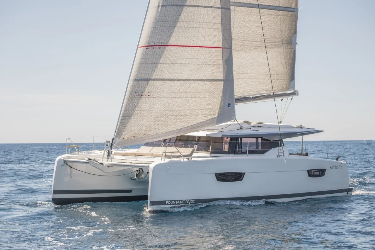 Yacht FOUNTAINE PAJOT Astrea 42 - Crazy Diamont - Foto 1