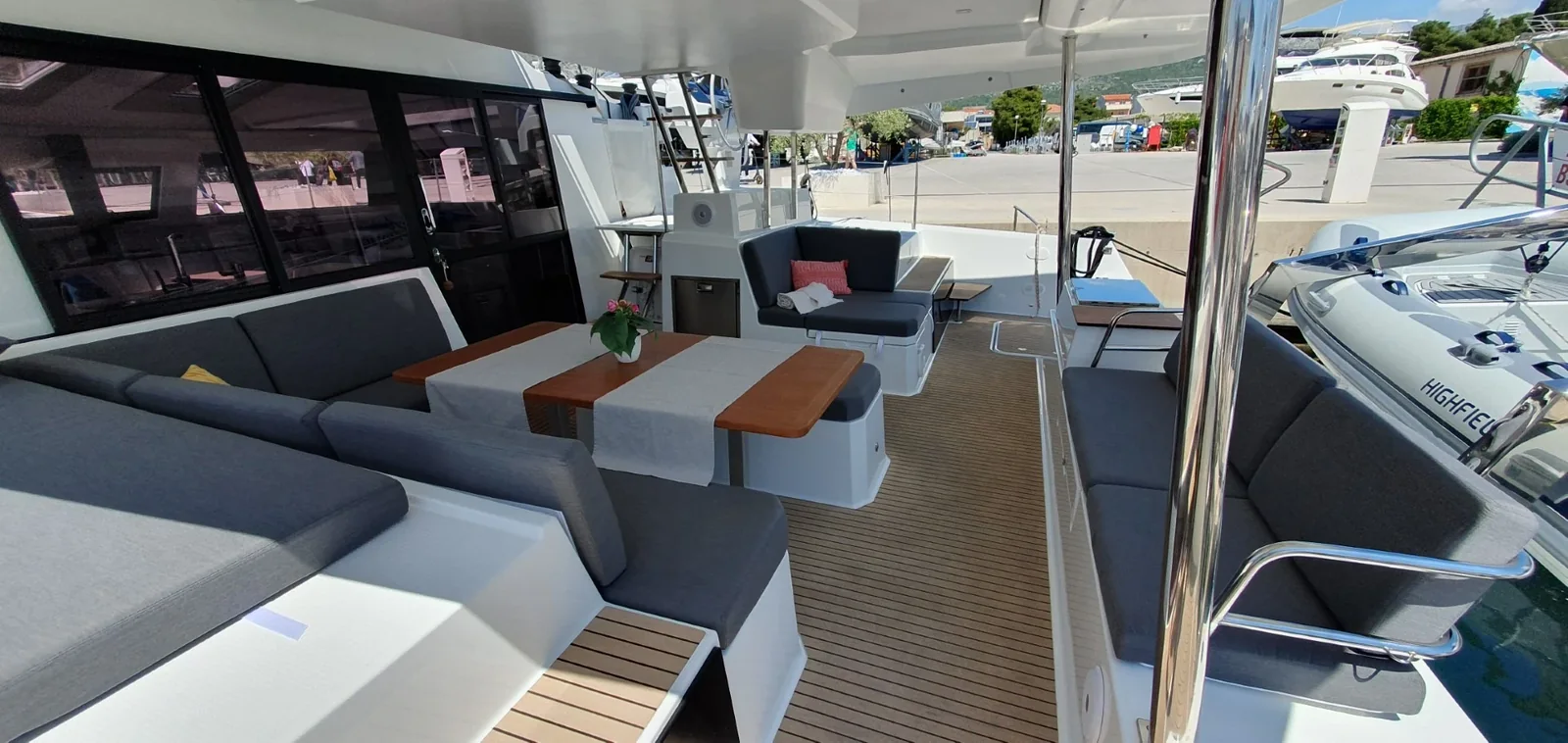 Yacht FOUNTAINE PAJOT Elba 45 Quatour - Summer Flow - Foto 1
