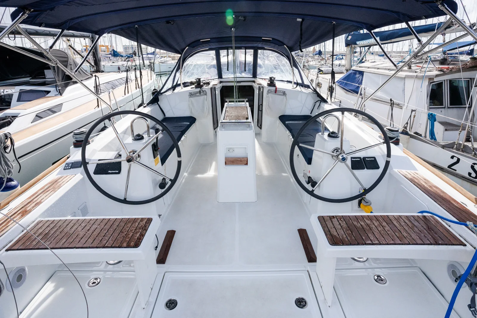 Yacht BENETEAU Oceanis 38.1 - Meli