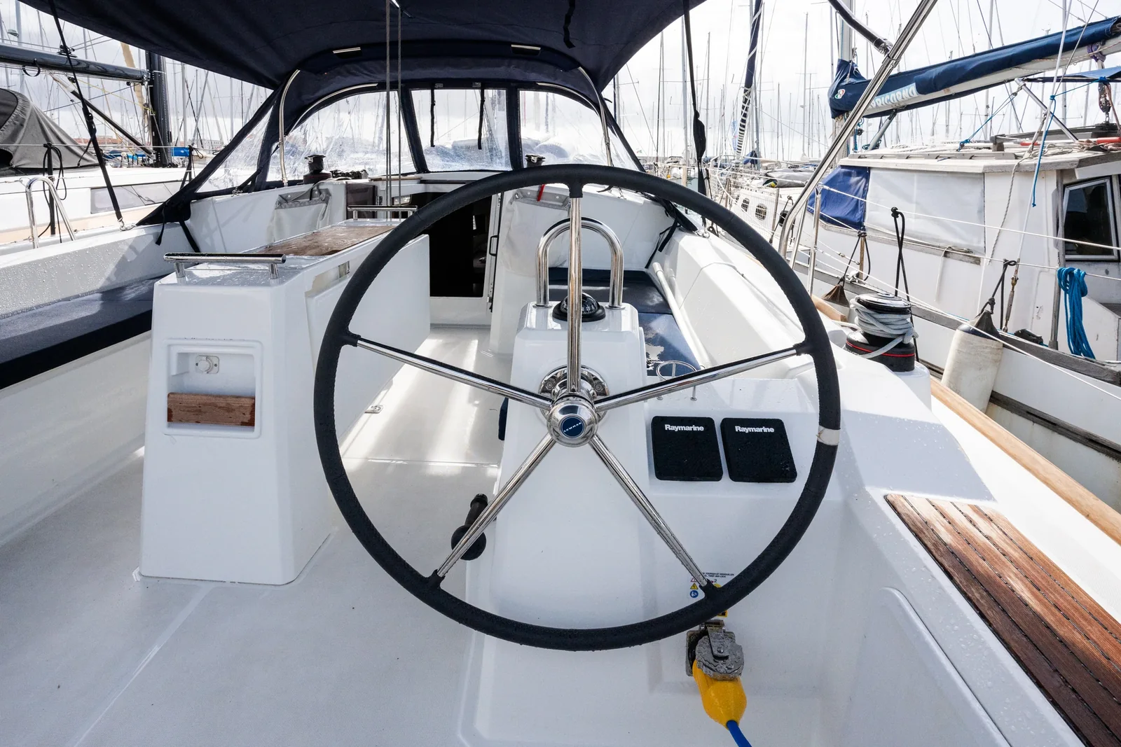Yacht BENETEAU Oceanis 38.1 - Meli - Foto 1