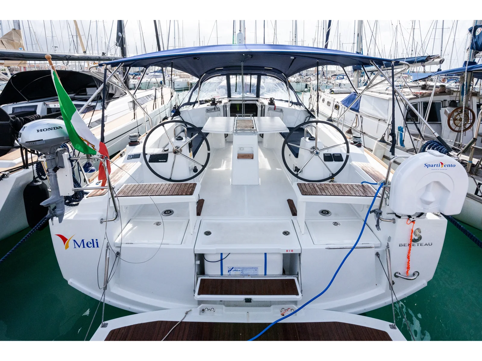 Yacht BENETEAU Oceanis 38.1 - Meli - Foto 1
