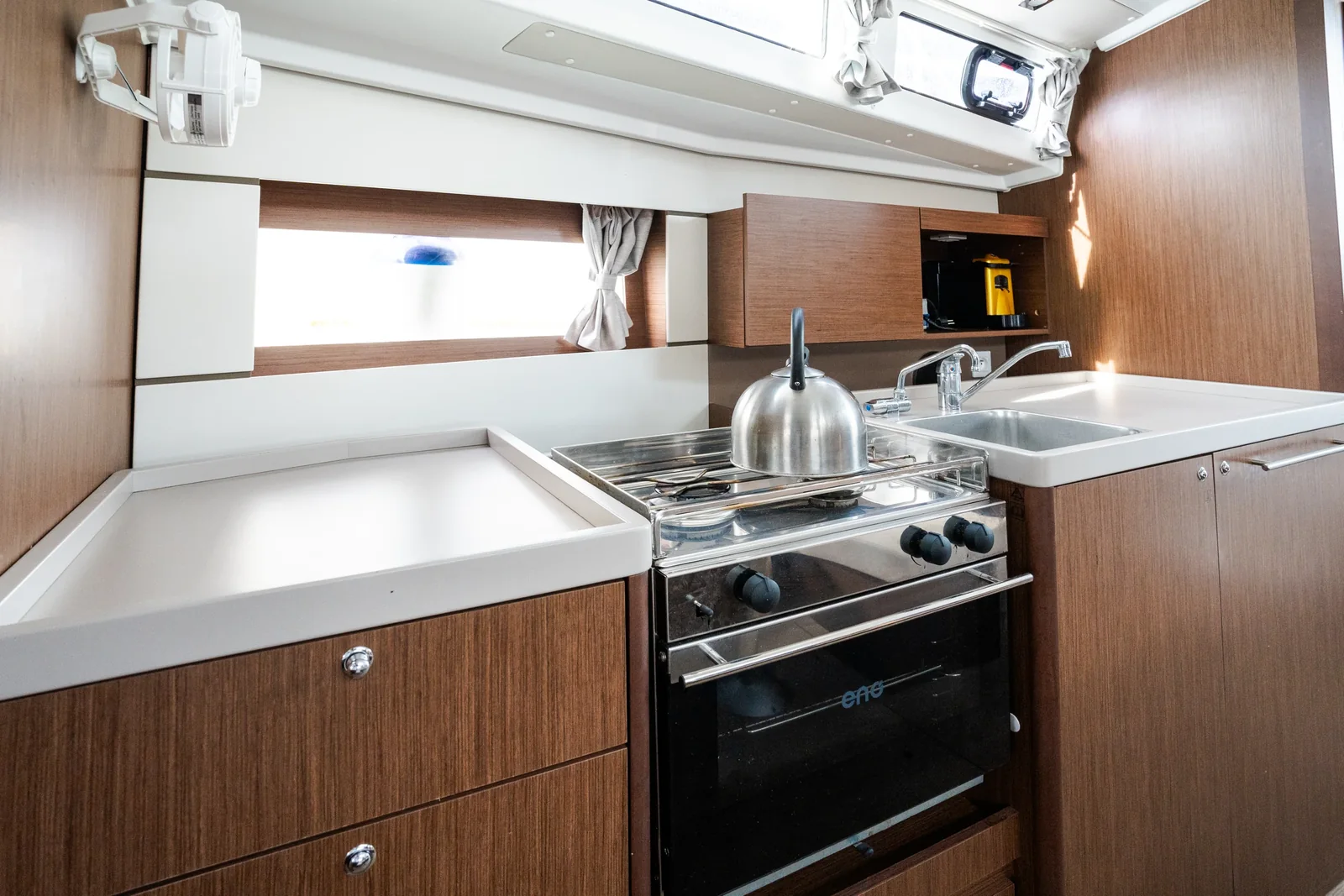 Yacht BENETEAU Oceanis 38.1 - Meli - Foto 1
