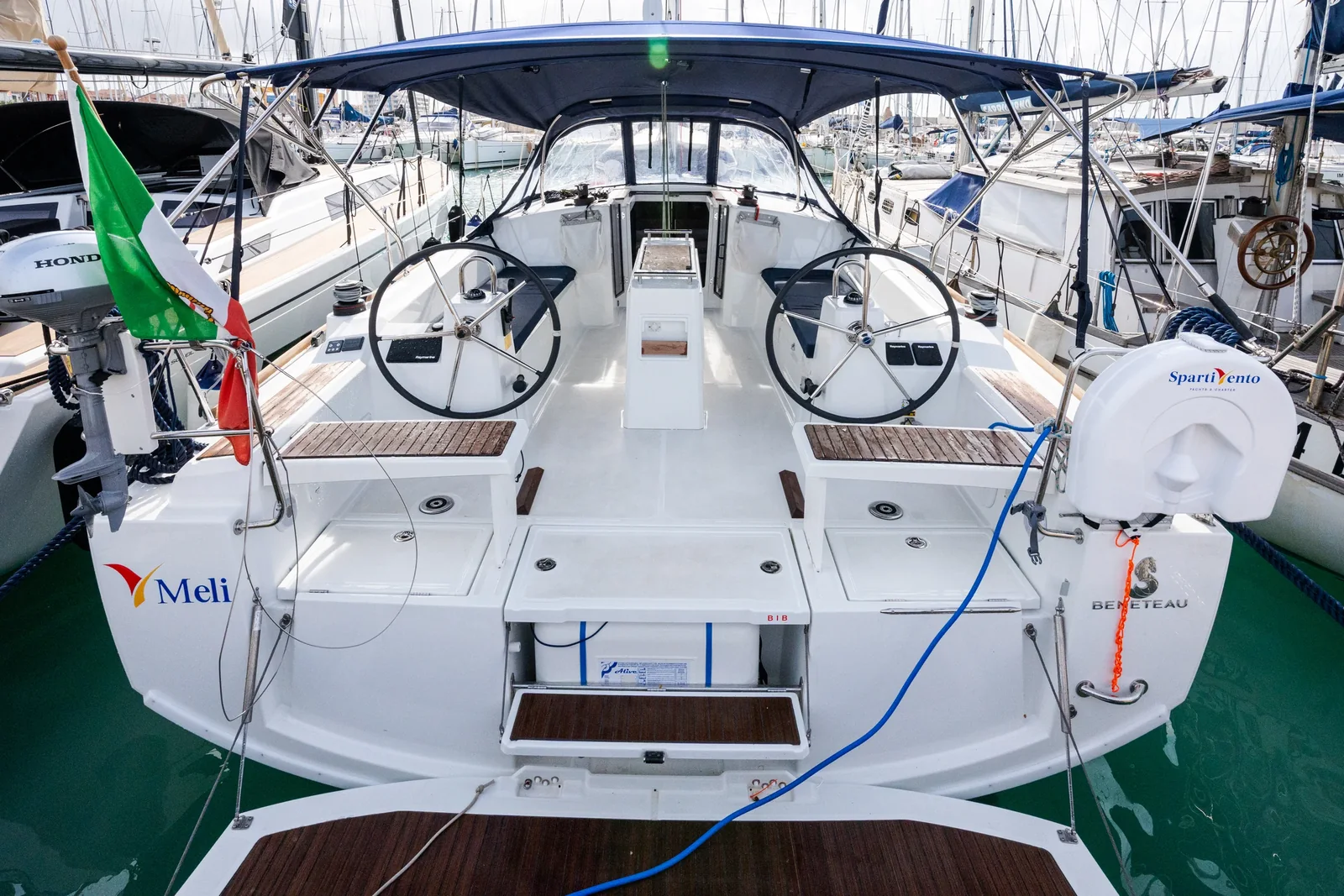 Yacht BENETEAU Oceanis 38.1 - Meli - Foto 1