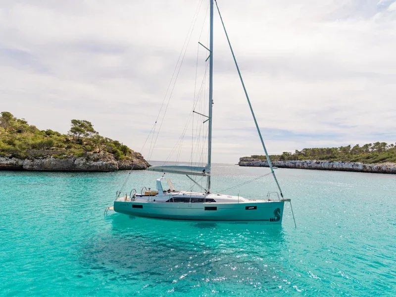 Yacht BENETEAU Oceanis 41.1 - Hydros - Foto 1
