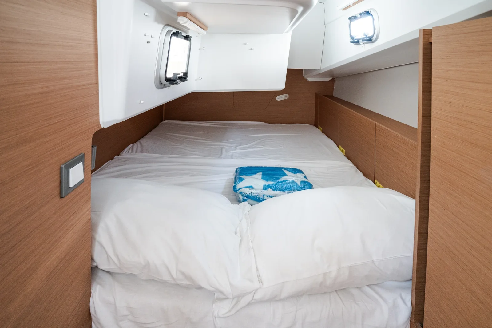 Yacht JEANNEAU Sun Odyssey 380 - Phoenix - Foto 1
