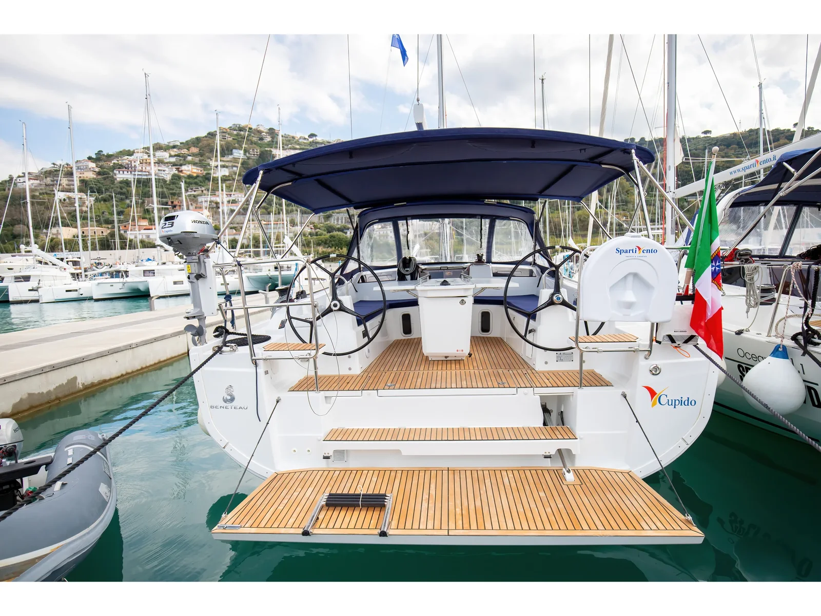 Yacht BENETEAU Oceanis 40.1 - Cupido - Foto 1