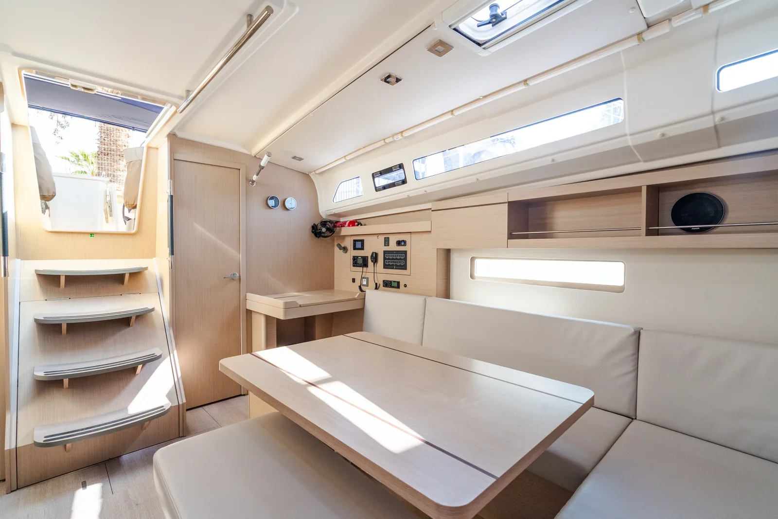 Yacht BENETEAU Oceanis 40.1 - Tecla - Foto 1
