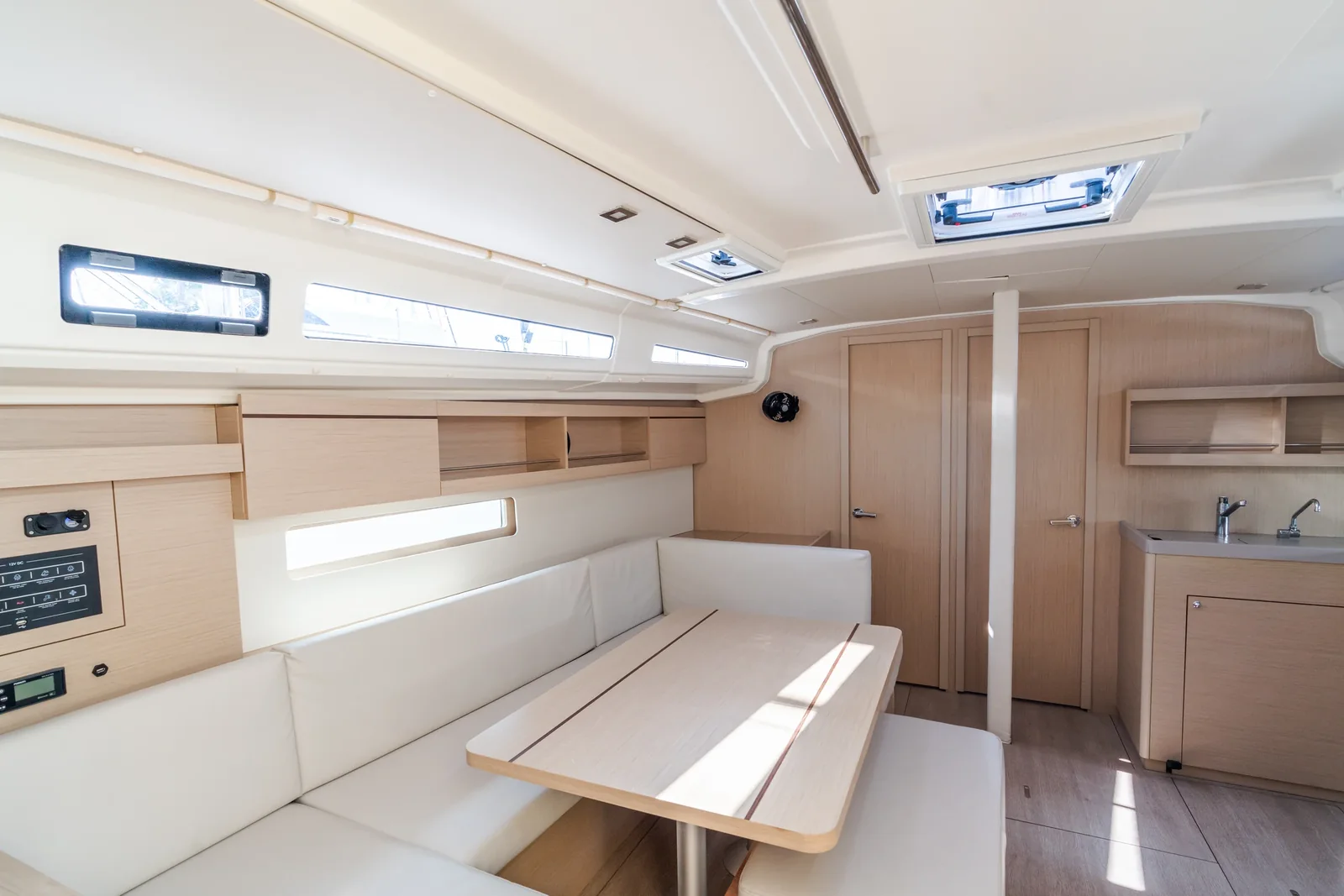 Yacht BENETEAU Oceanis 40.1 - Tecla - Foto 1