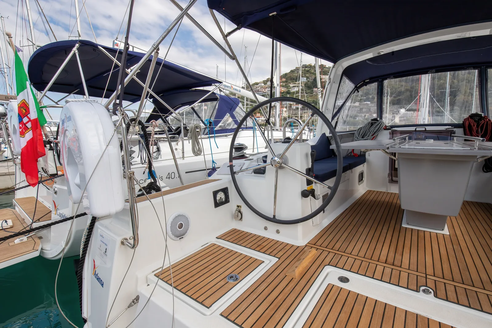 Yacht BENETEAU Oceanis 41.1 - Arianna