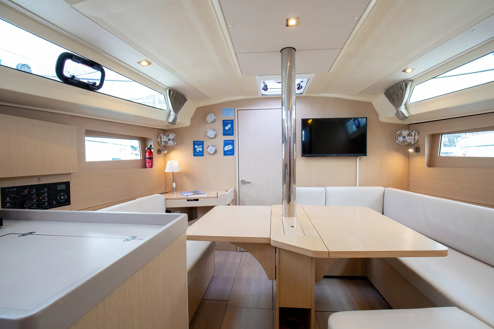 Yacht BENETEAU Oceanis 41.1 - Arianna - Foto 1