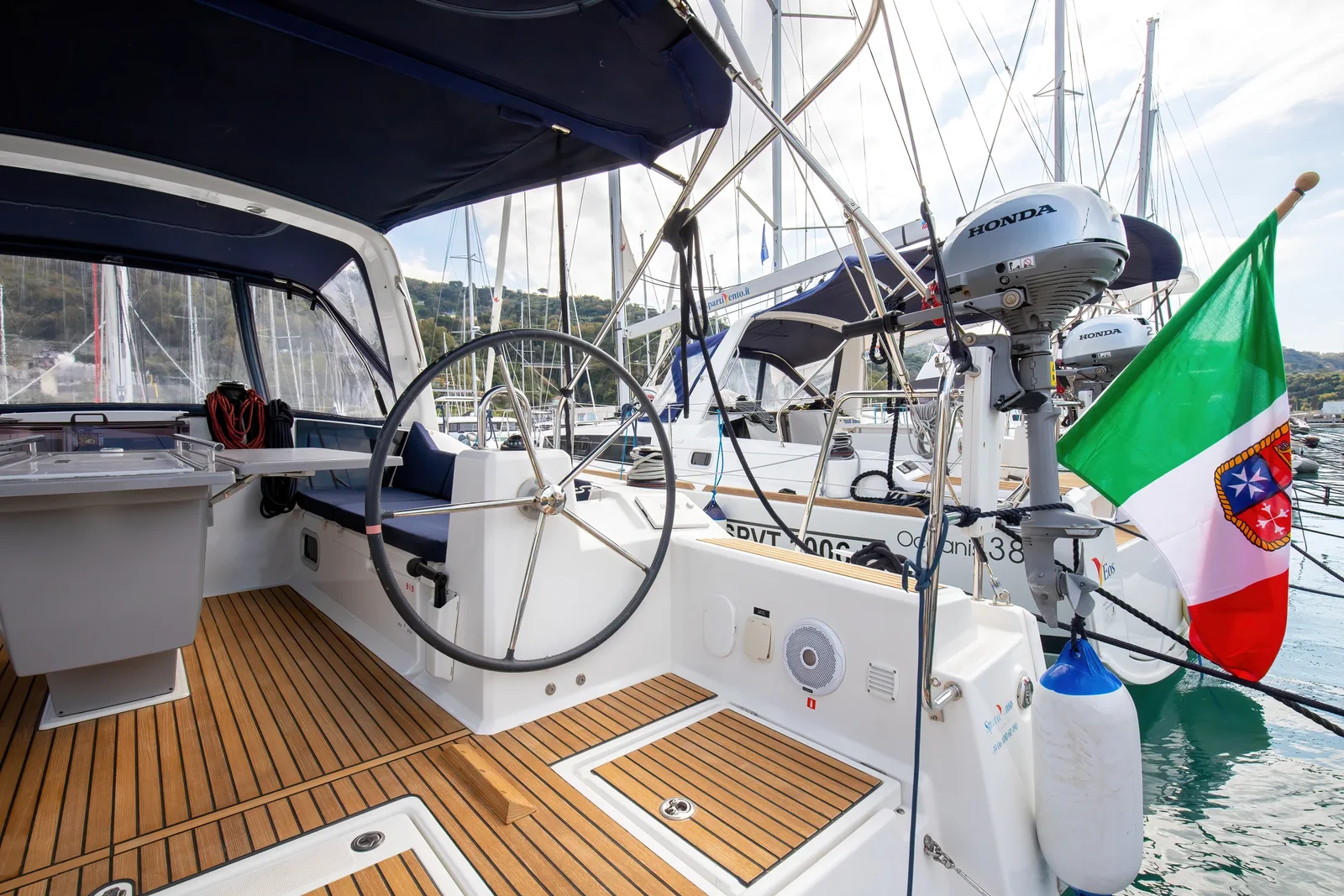 Yacht BENETEAU Oceanis 41.1 - Arianna - Foto 1