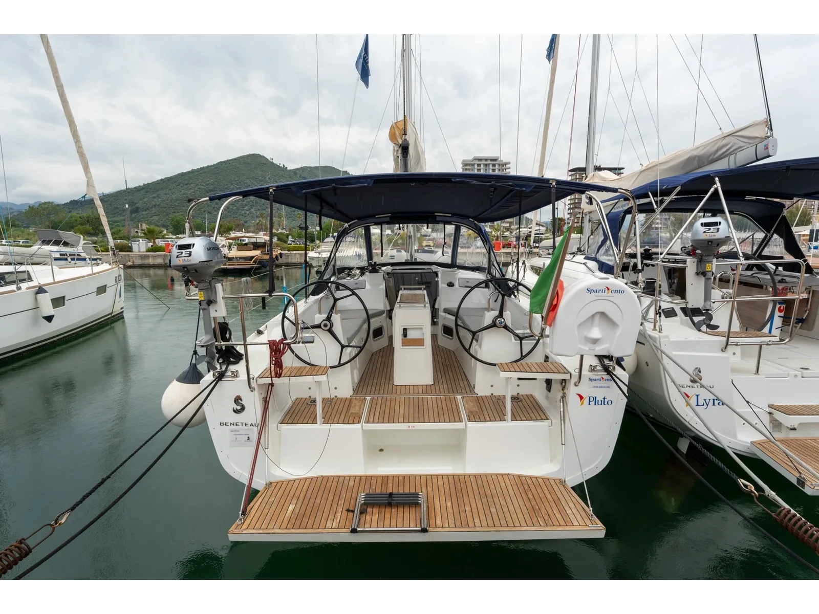Yacht BENETEAU Oceanis 34.1 - Pluto - Foto 1