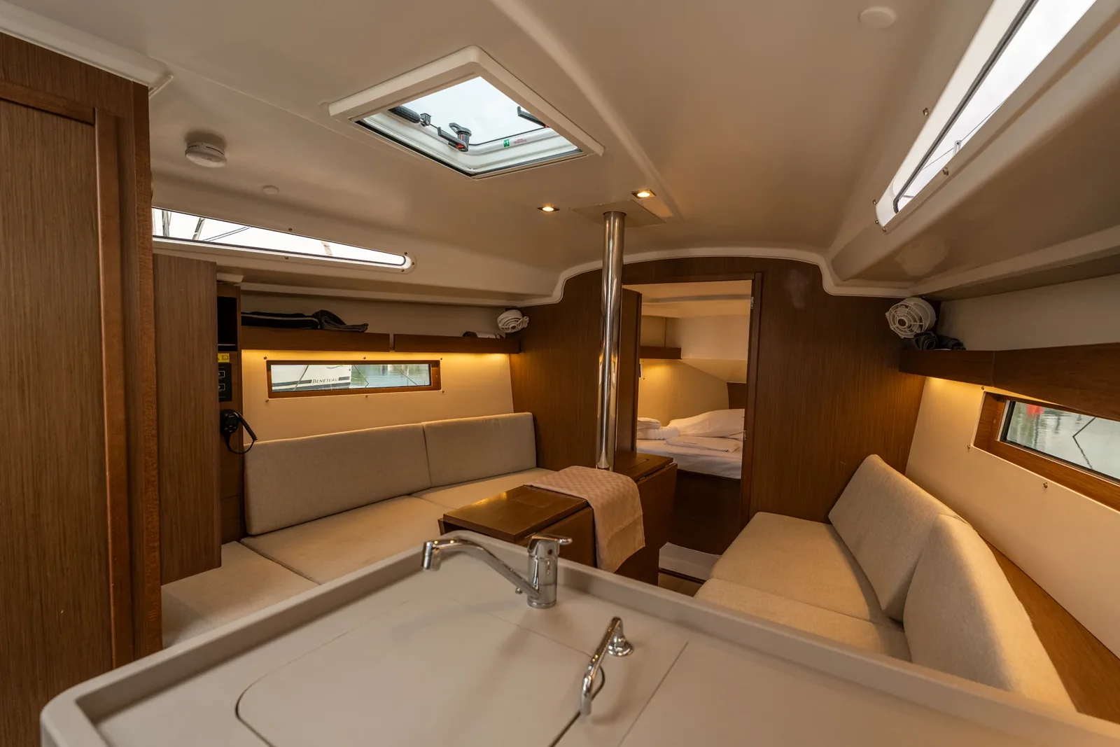 Yacht BENETEAU Oceanis 34.1 - Pluto - Foto 1