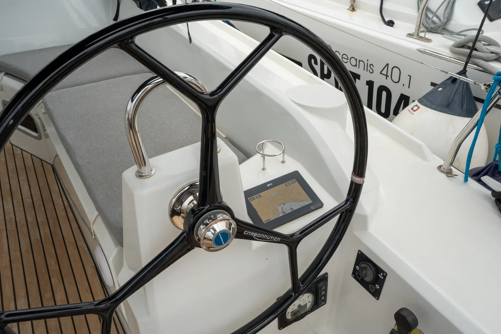 Yacht BENETEAU Oceanis 34.1 - Pluto - Foto 1