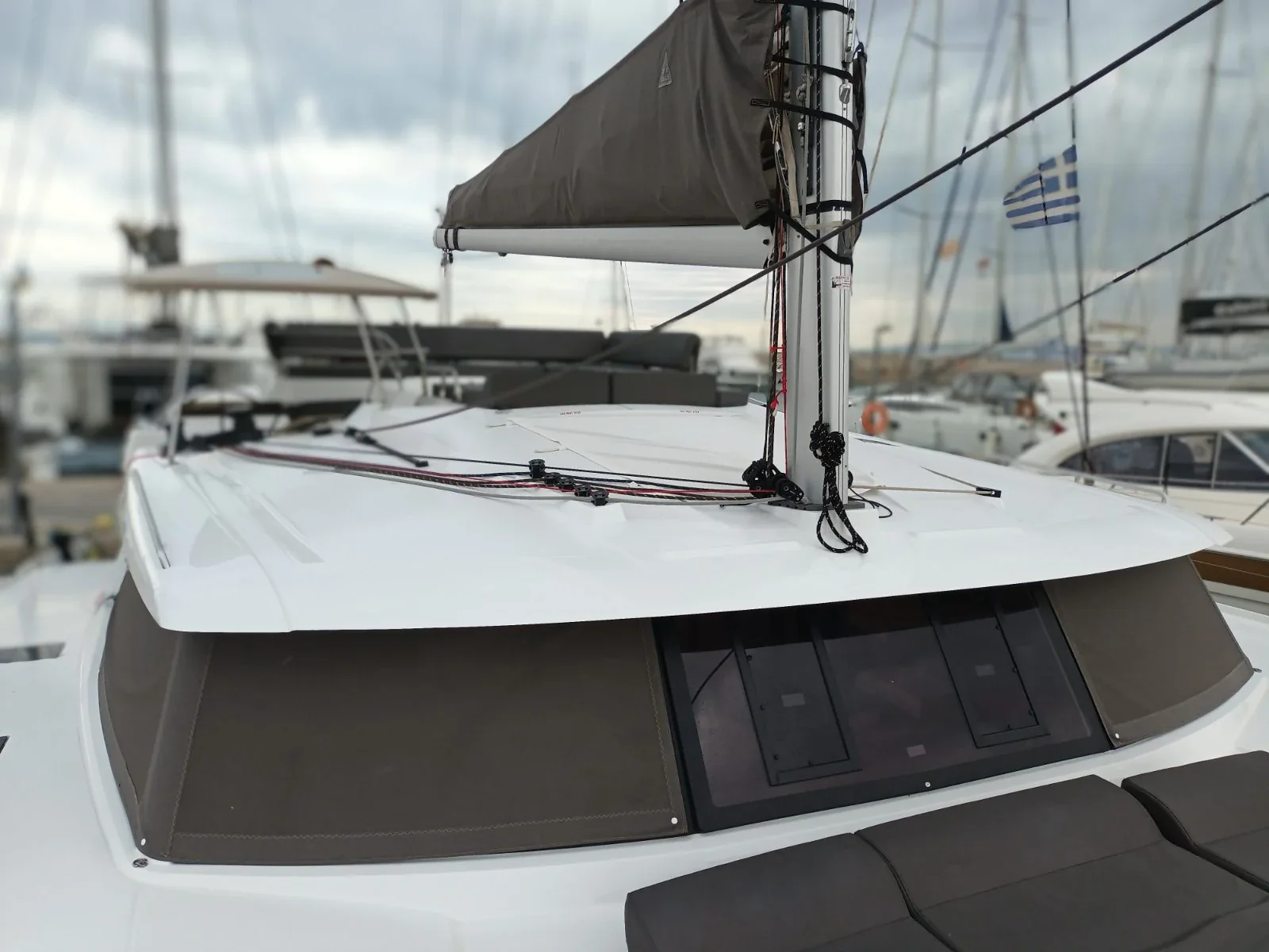 Yacht FOUNTAINE PAJOT Tanna 47 - Eros - Foto 1